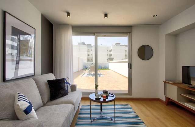 La Pergola 1D - Interior Studio with Terrace