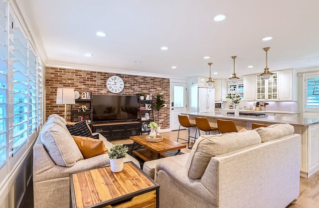 Upscale Home - Ski, Bike, & Hike