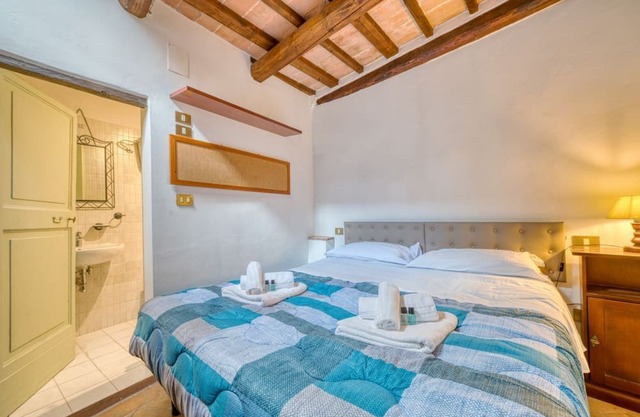 GuestHost - Lovely Apartment in the Perugian Hills