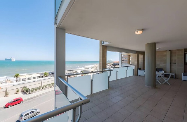 Rosato 60 – Sea View Apartment with Terrace, Wi-Fi, and Air Conditioning