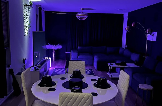 Cozy Hideaway with Pool – Relax & Unwind Just Off the Highway