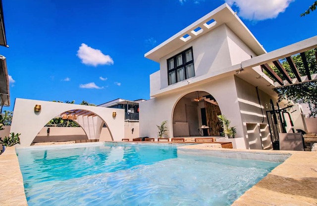 Unique Villa in Downtown Mayaguez