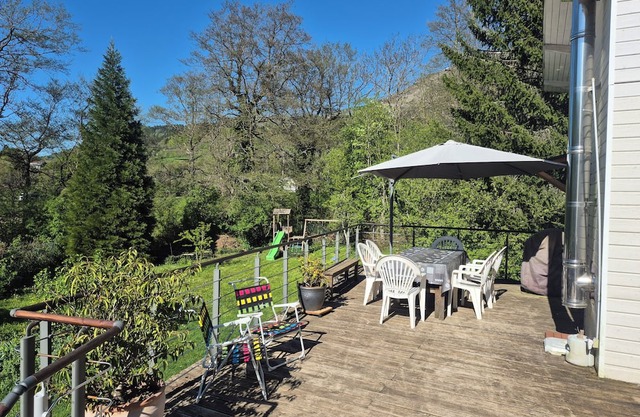 Your stay in the Alps between lakes and mountains.