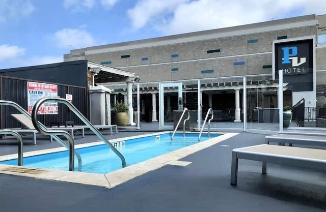 Pet Friendly Balcony Suite Near San Diego Harbor – Mid-Century Vibe | 4 Units