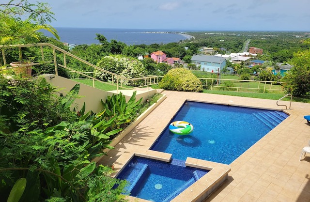 Sikse · Hilltop Villa with Panoramic Views