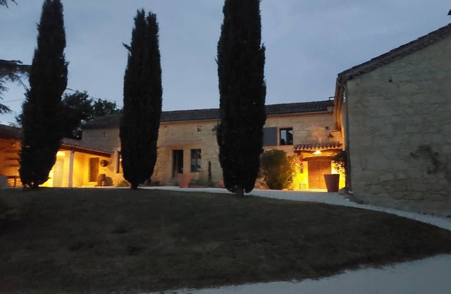 Duplex studio "La Volière" 10 minutes from Lectoure, Fleurance and Condom