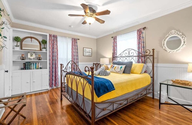 3BD 102 Madison Ter S