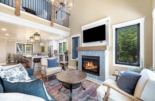 Lumen Bay House-Ocean Pure