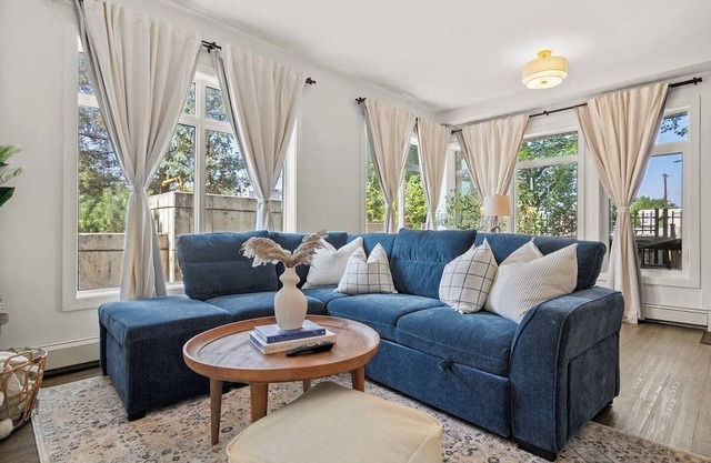 Walk to cafes, Safeway, and trails from this stylish Whyte Ave groundfloor suite