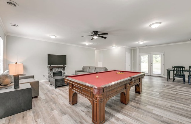 11 Mi to Fort Lee: 30-Acre Retreat w/Scenic Views