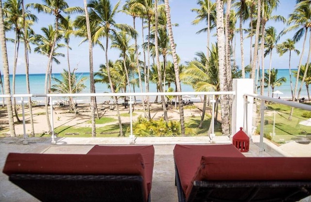 Penthouse in erster Meereslinie: Strand von Coson