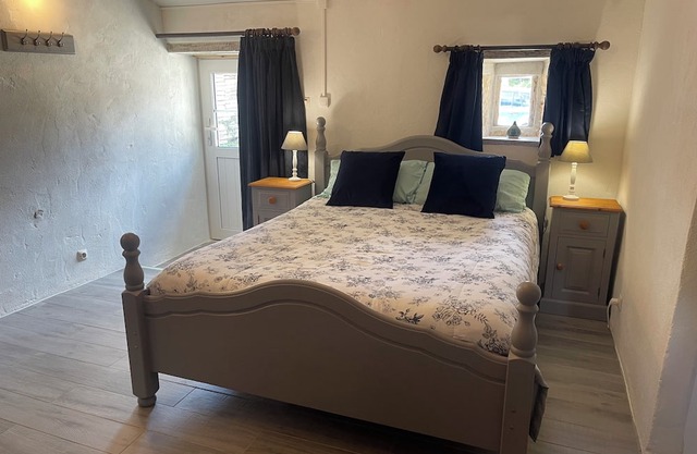 Chambre du Jardin, French farmhouse bed and breakfast family room, sleeping 1-4