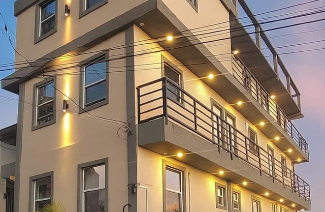 Charming apartment with AC in beautiful St. George's