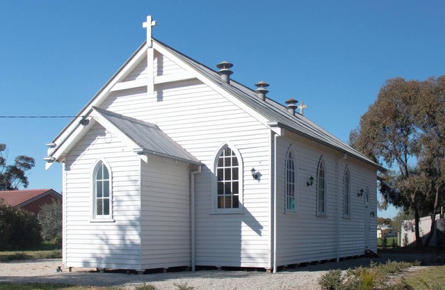The Travelling Bishop ~ Historic Church