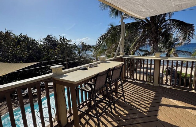 Oceanfront 1-bdr 1-bath "Coconut Palm Suite" 100 ft from the Ocean with a Pool!
