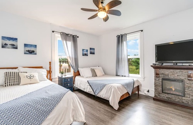 Seashell Suite - Heart of Lunenburg