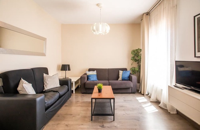 51ind1120- Apartment near Sagrada Familia