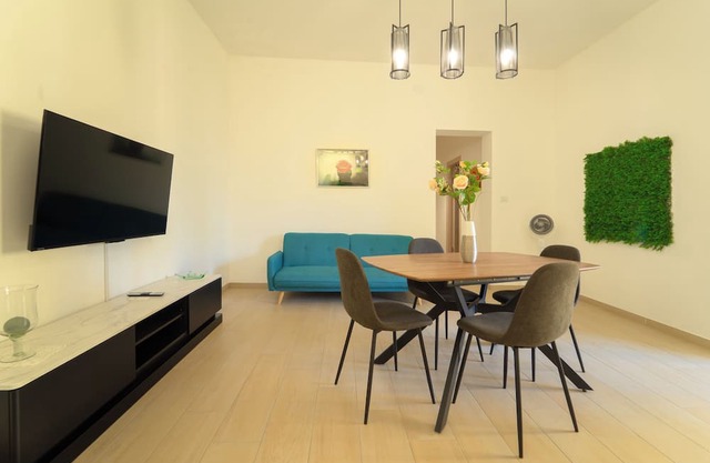 [Da Mimmo] Large apartment, near the sea, free parking