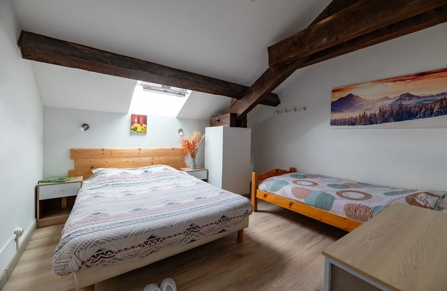 Room 'Les Carlines 7' with Mountain View, Shared Terrace and Wi-Fi