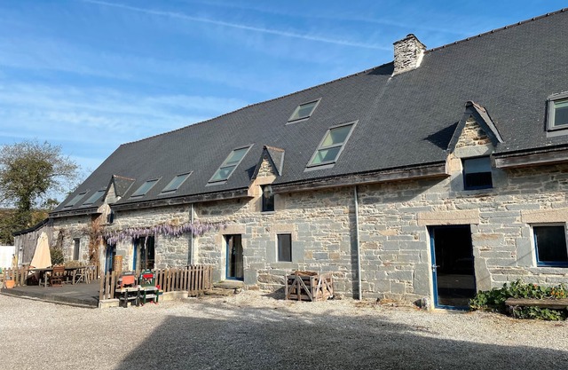 Country House 'Kerdrean' with Shared Terrace and Wi-Fi