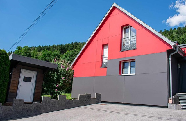 Timber-frame house in the mountains, 10 minutes from the ski slopes