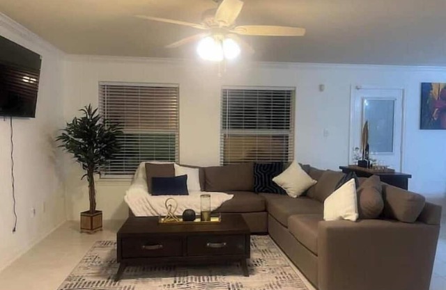 Hobby Airport Home Sweet Home