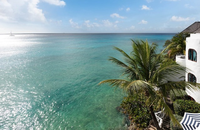 Coralita No.4 Oceanfront Apartment Near Sandy Lane