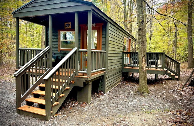 Unit 2 Little Bear (no pets allowed)