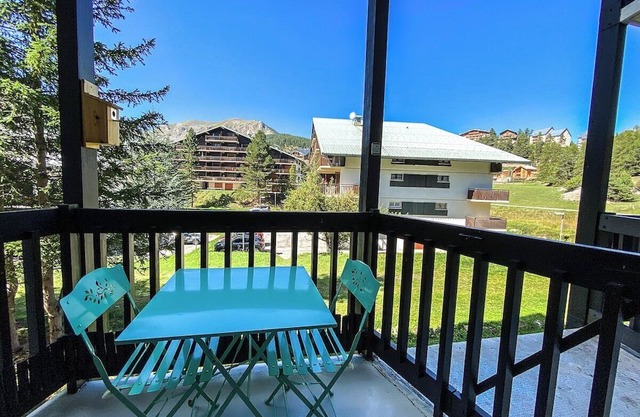 Les 4 Flocons Modern comfort, sunny balcony & broadband fiber in Auron