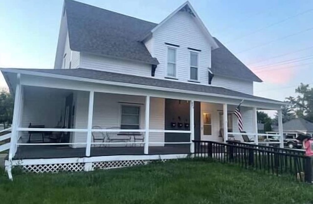 Newly Remodeled 1 BR, 3 Blocks to Sturgis Rally