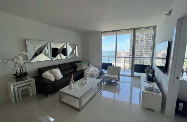 21st Floor - 2BED/1BATH - Bay View - Spa Access