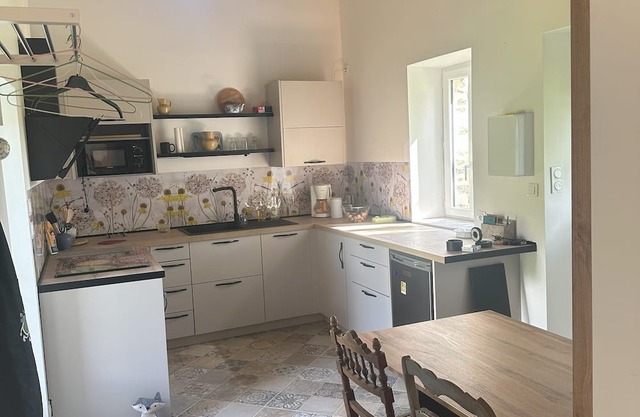 Country house, ideal for a family of 4/6 people