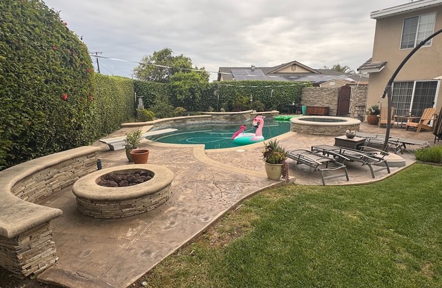 Charming 4-bedroom house with pool /spa, backyard paradise, cul-de-sac in Tustin