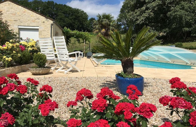 Sèrra House & Dovecote: Charm, Private Pool, Privacy, 4-7 guests