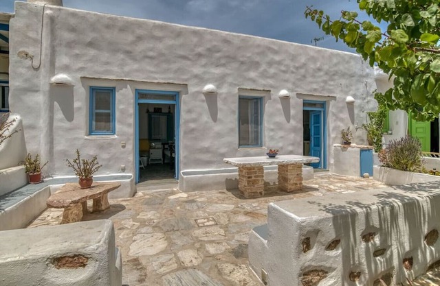 Vaya House - Feeling Greek