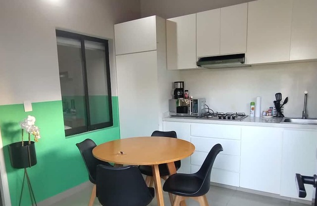 Beach apartment (pet friendly)