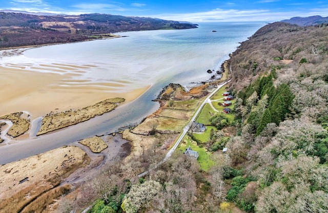 Finest Retreats | Lochead Cottage