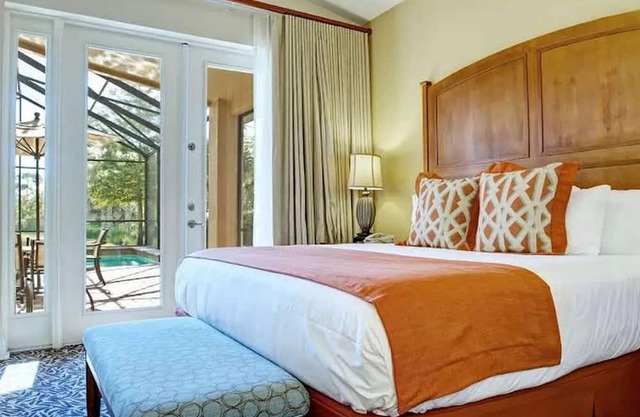 Cozy cabin in cool Clermont with WiFi, AC