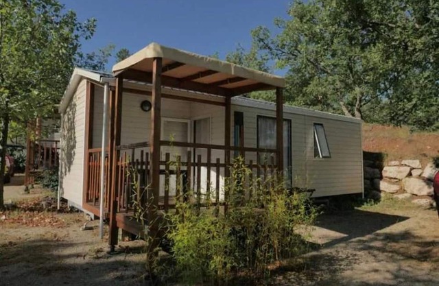 Camping - Piscine - ccbaghc
