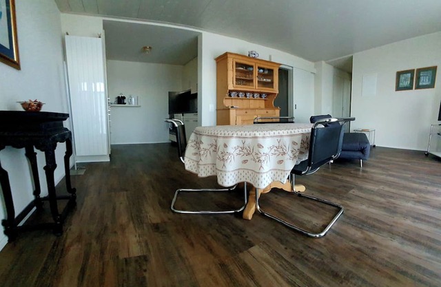 Charming 1-bedroom apartment in adorable Vully-les-Lacs with WiFi