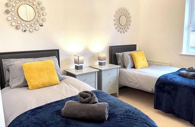 Extremely Spacious and comfortable 2 Bedroom, 2 bathrooms near Stansted Airport!