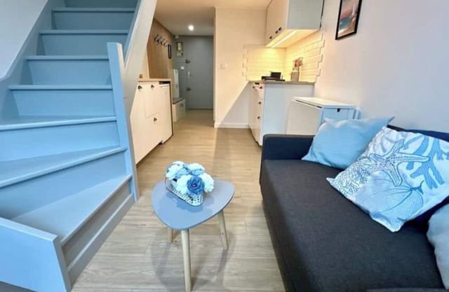 New cocooning studio/beach, private parking + Wi-Fi