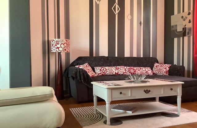 APARTMENT IN HOUSE HYPERCENTRE