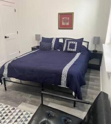 Spacious Apt \ Sleeps 3