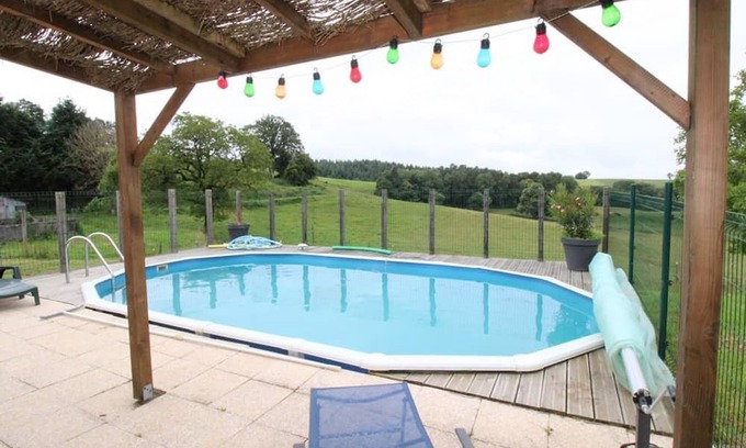 Arnac Cottage | Gite Arnac, 2 bedrooms, 4 persons