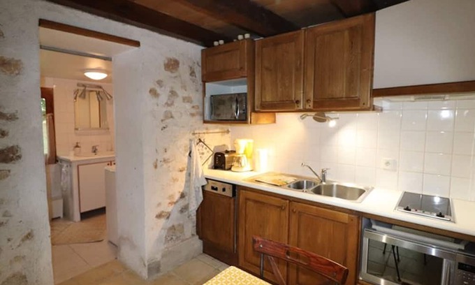 Saint-Constant-Fournoules Cottage | Gite Saint-Constant-Fournoulès-Saint-Constant, 1 bedroom, 2 persons