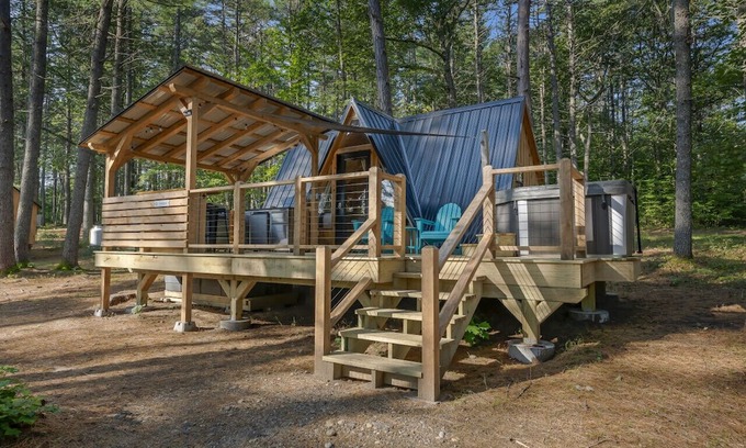 Oxford Cabin | A-Frame Escape with Hot Tub