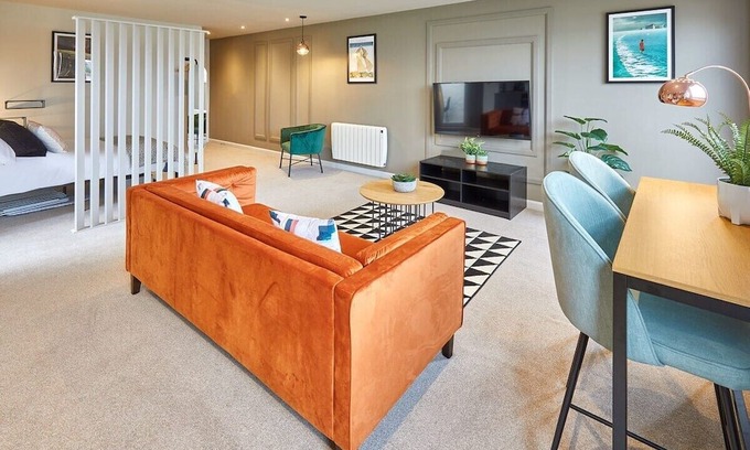 Scarborough Apartment | Host & Stay | Bowler's Retreat @ North Marine House