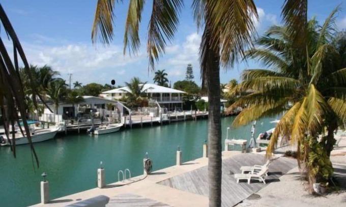 Key Colony Beach House | KEY COLONY BEACH 3/2 / WATERFRONT CANAL LEADS TO OCEAN & BAY /WIFI