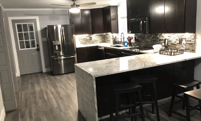 Meadville House | This newly renovated home is located in Downtown Meadville, Franklin County, MS.